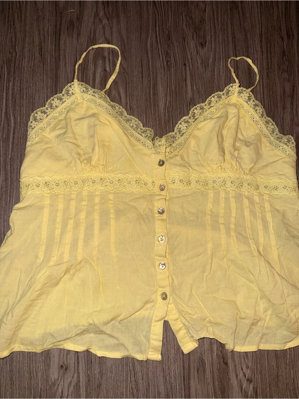 Love Tree Yellow Lace-Trim Button Cami